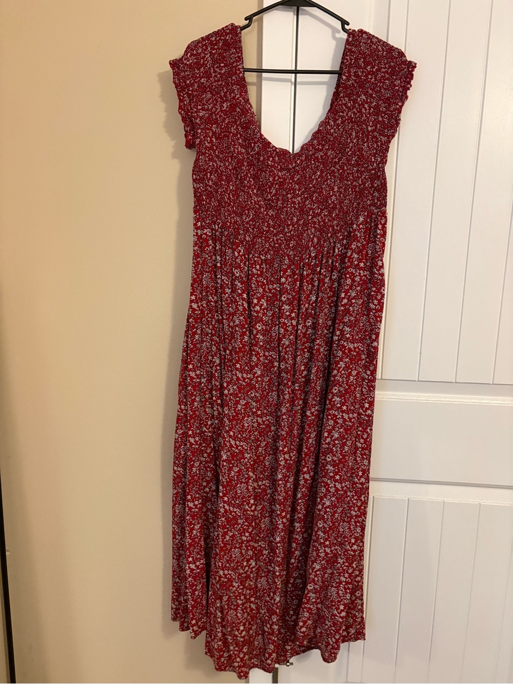 SHEIN Red Floral Smocked V-Neck Maxi Dress